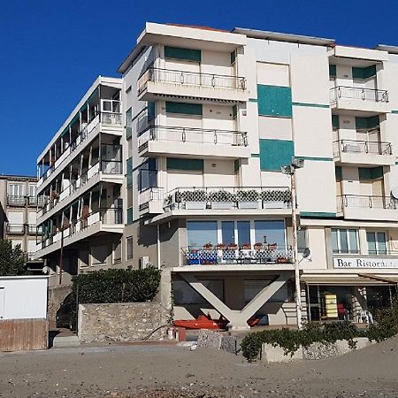 Appartamenti Rivamare Diano Marina Esterno foto